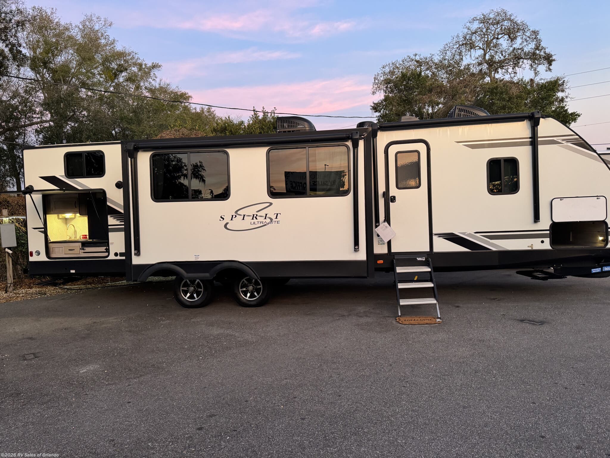 Used 2021 Coachmen Spirit Ultra Lite 3379BH available in Longwood, Florida