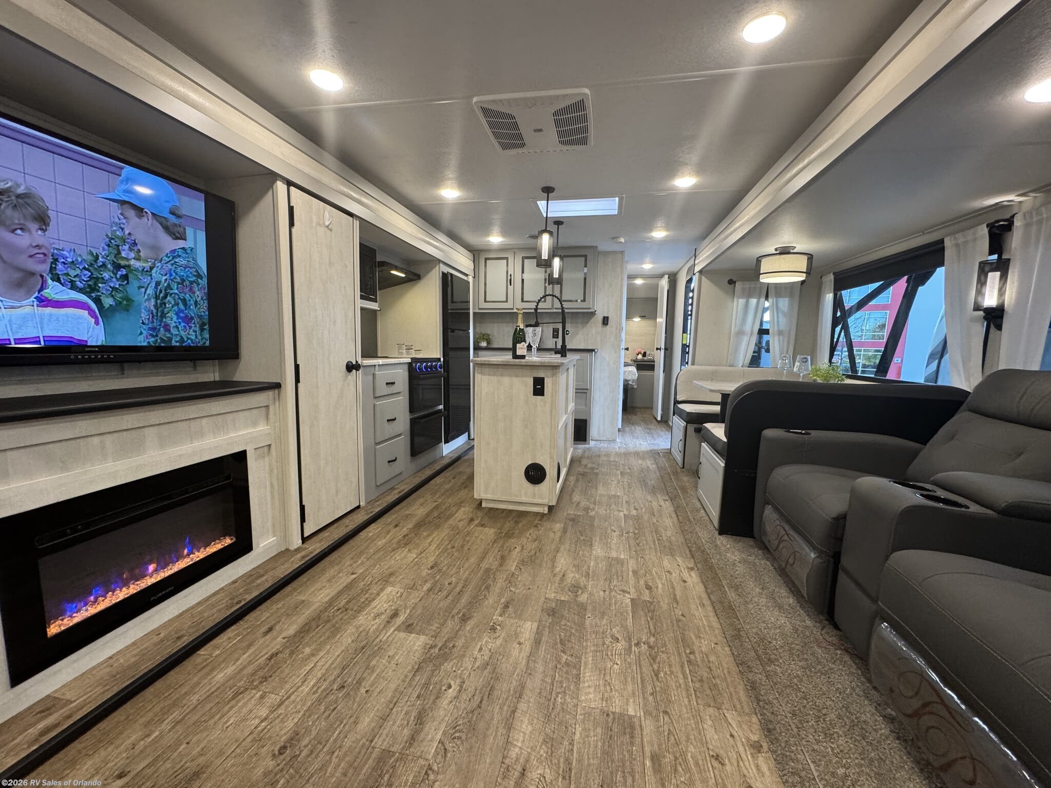 Used 2023 Forest River Vibe 28RL available in Longwood, Florida