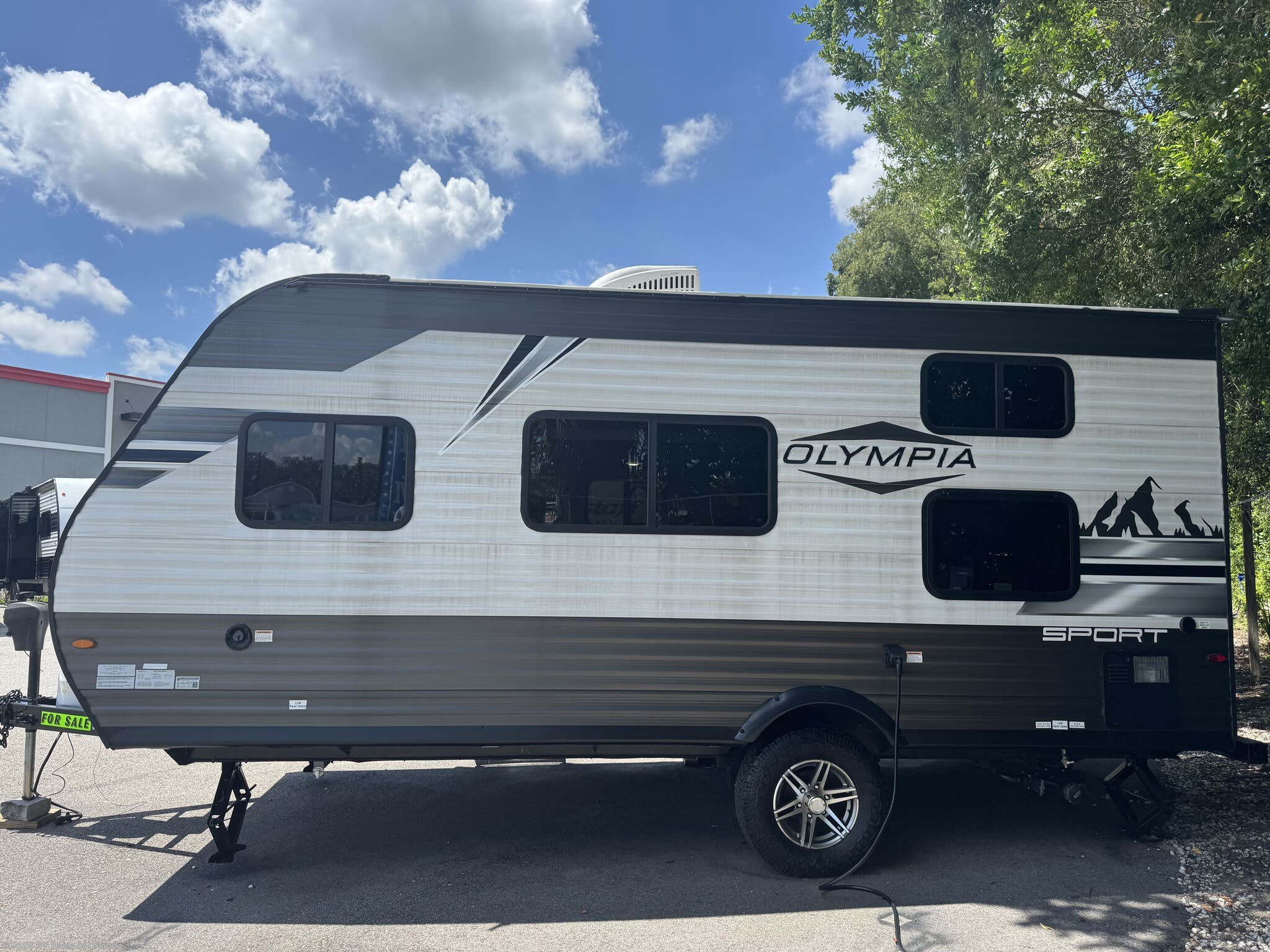 Used 2022 Highland Ridge Olympia 19BH available in Longwood, Florida