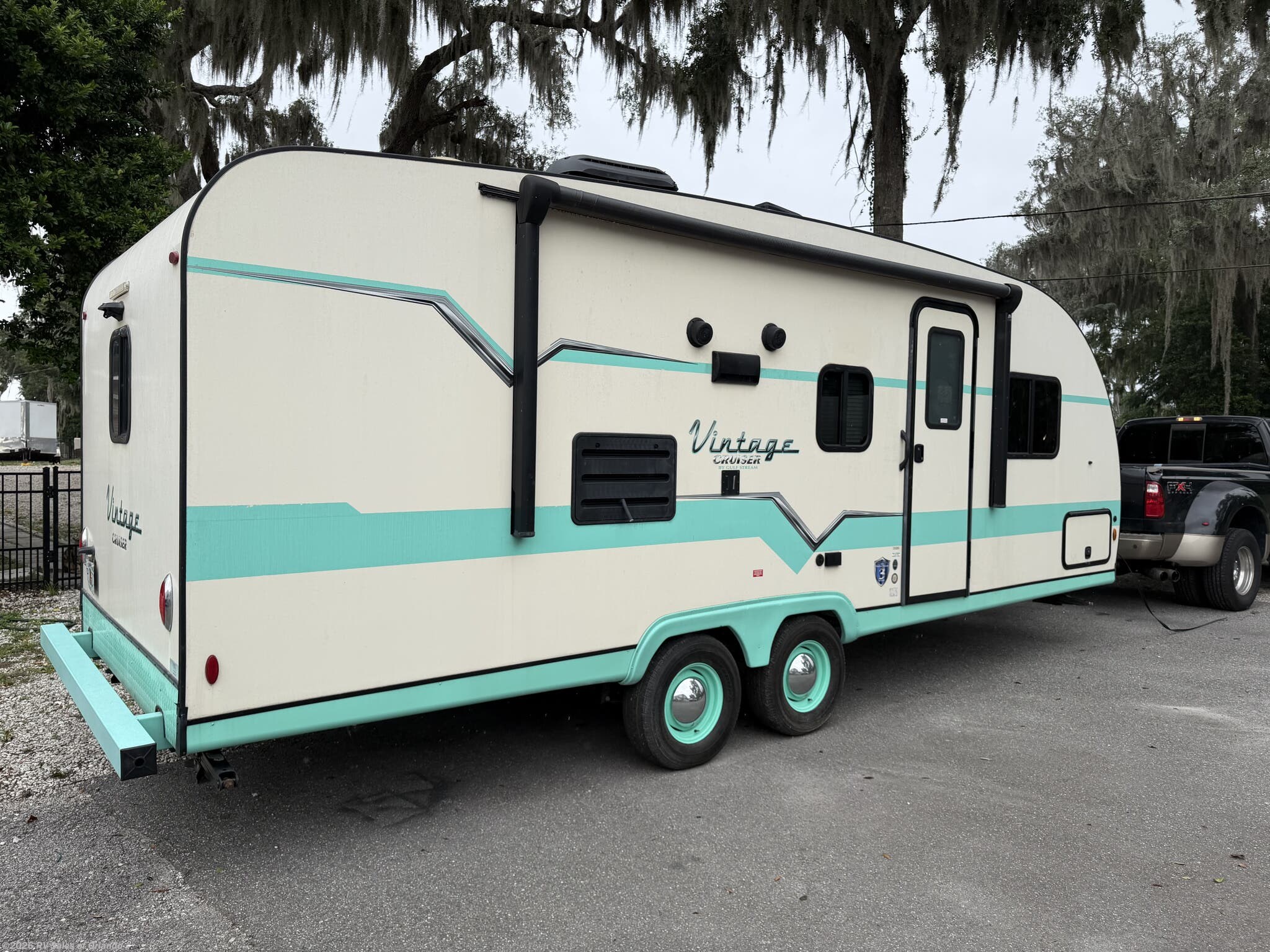 Used 2023 Gulf Stream Vintage Cruiser 23QBS available in Longwood, Florida