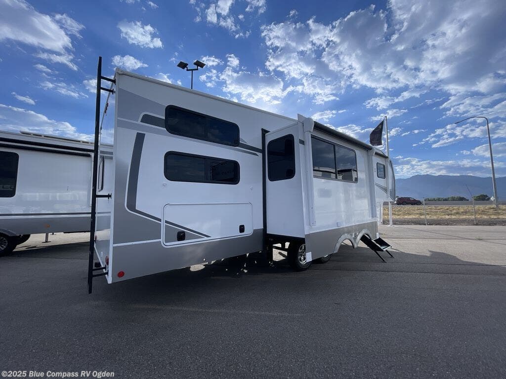 New 2026 Alliance RV Avenue All-Access 30BH available in Marriott-Slaterville, Utah