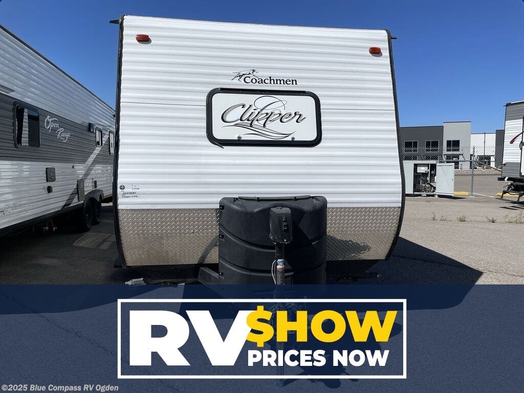 Used 2017 Coachmen Clipper Ultra-Lite 21fq Clipper available in Marriott-Slaterville, Utah