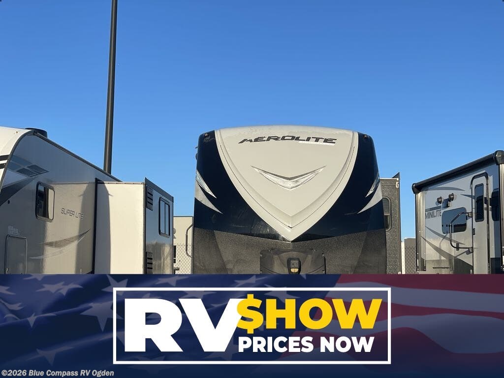 Used 2018  Dutchmen Aerolite Luxury Class 242BHSL by Dutchmen from Blue Compass RV Ogden in Marriott-Slaterville, UT