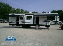 New 2026 Forest River Cherokee Wolf Pack 290PACK13 available in Rockville, Indiana