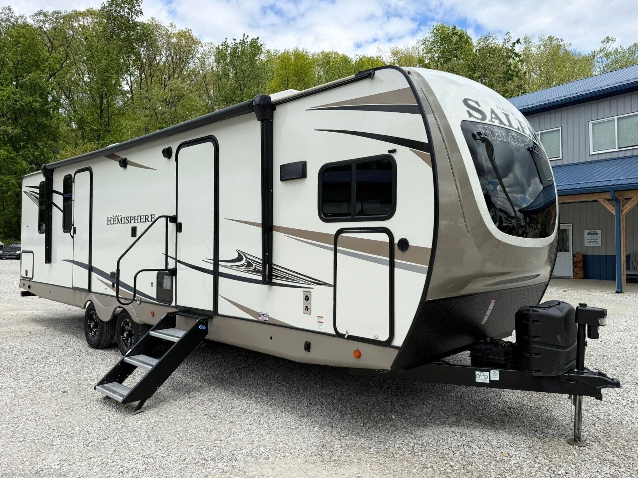 Used 2021 Forest River Salem Hemisphere 270FKS available in Rockville, Indiana