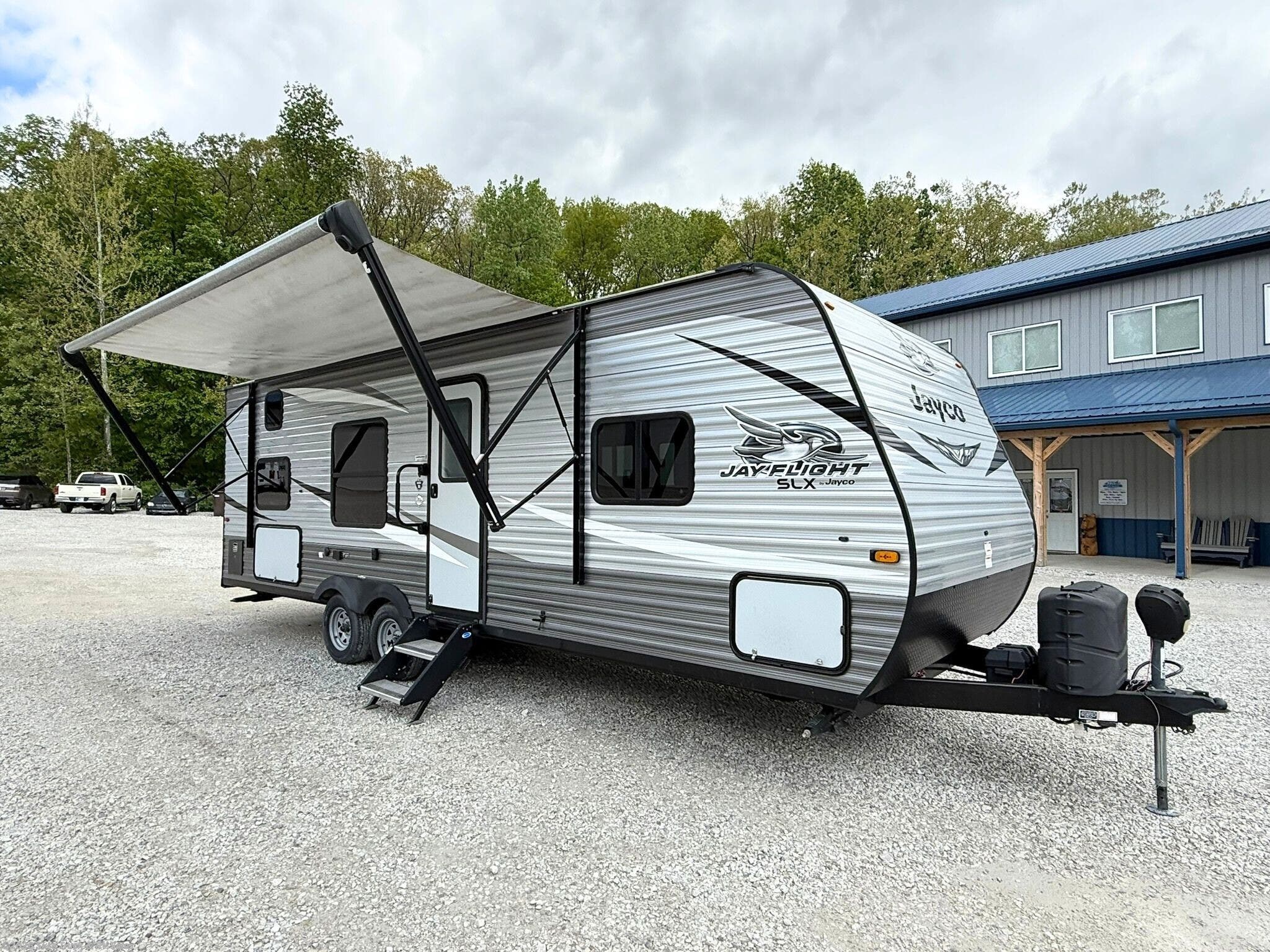 Used 2021 Jayco Jay Flight SLX 264BH available in Rockville, Indiana