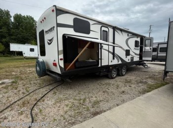 Used 2014 Keystone Bullet Premier 31bhpr available in Sunset Beach, North Carolina