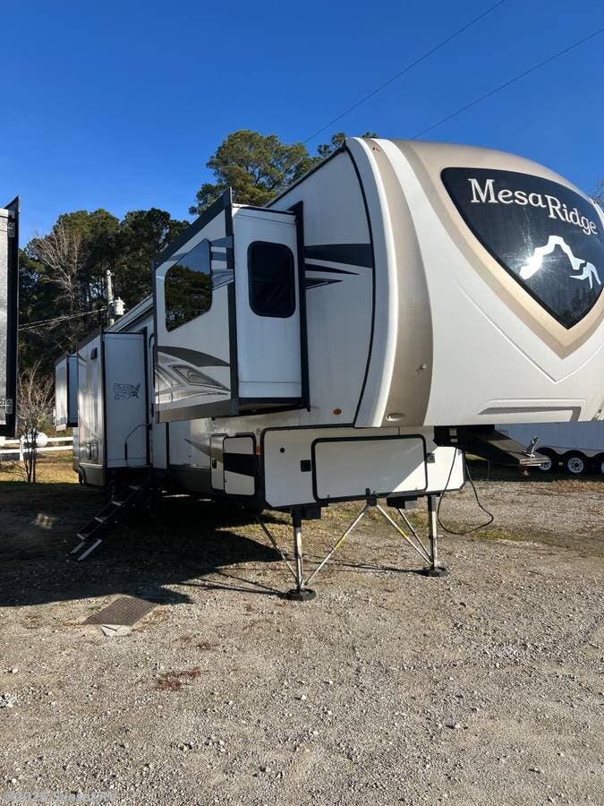 Used 2020 Highland Ridge Mesa Ridge MF376FBH available in Sunset Beach, North Carolina