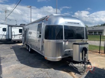 Used 2022 Airstream Globetrotter 27FB Twin available in Lagrange, Georgia