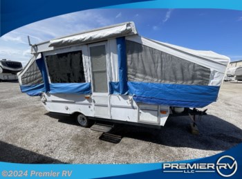 Used 2003 Forest River Flagstaff 206S available in Blue Grass, Iowa