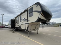 Used 2016 Keystone Montana HC 370BR available in Blue Grass, Iowa