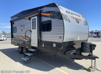 Used 2021 Chinook RPM Extreme 21FKLE available in Blue Grass, Iowa