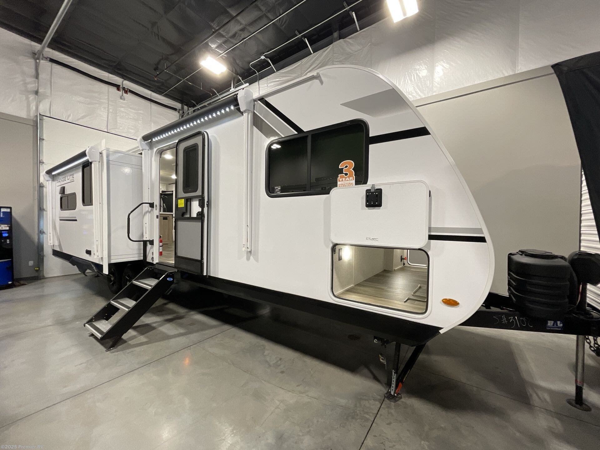 New 2026 Highland Ridge Range Lite 280MKI available in Blue Grass, Iowa