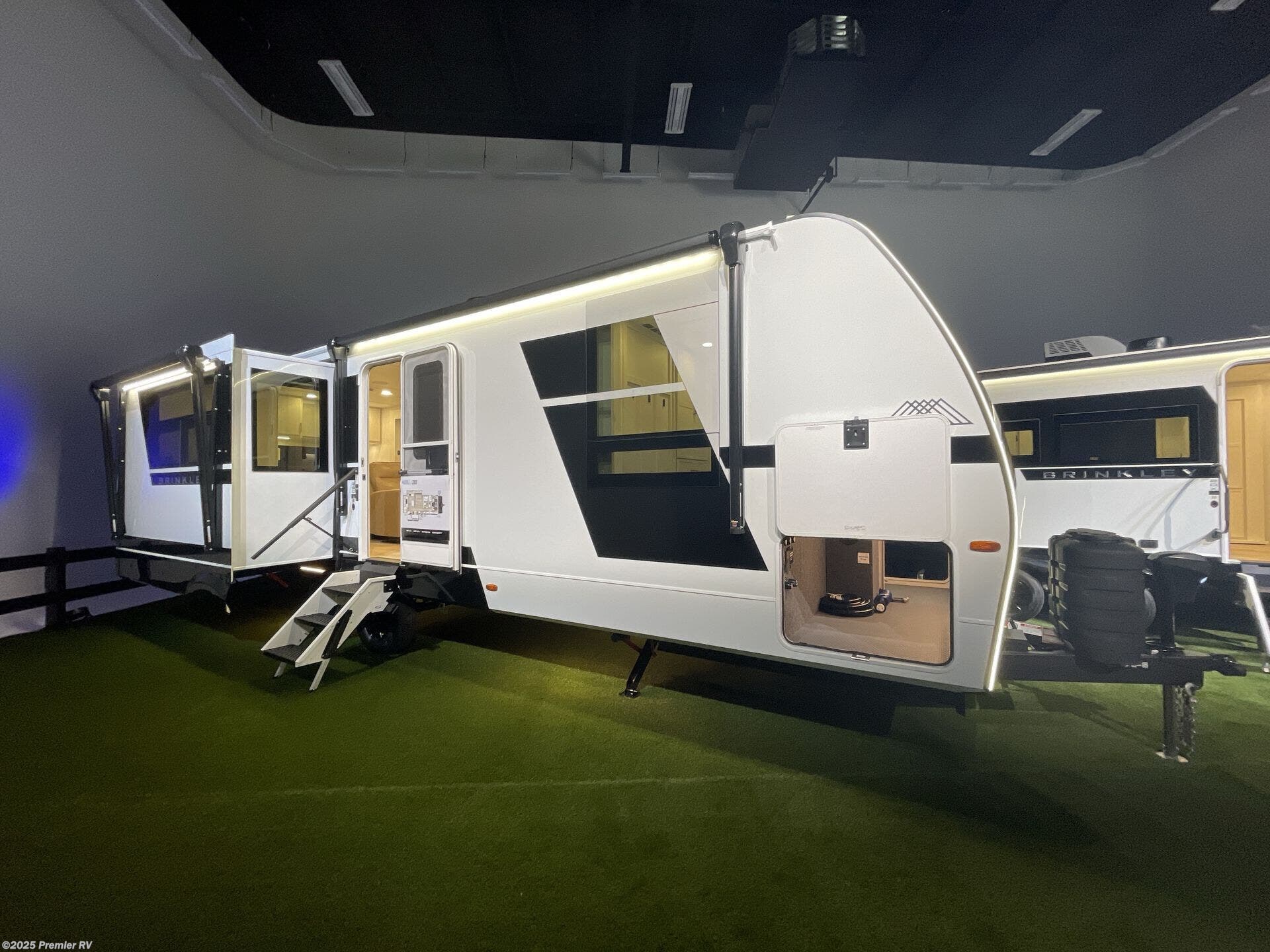 New 2026 Brinkley RV Model I 280 available in Blue Grass, Iowa