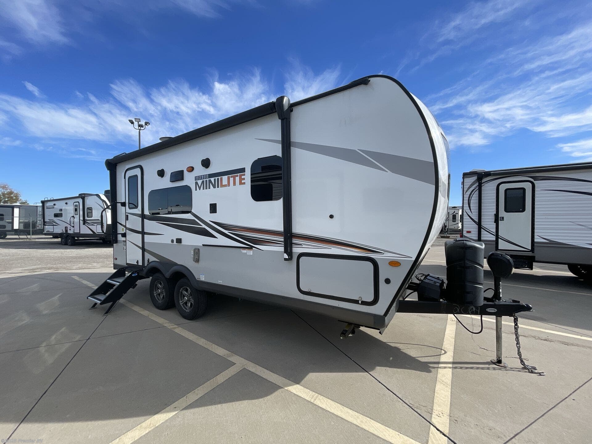 Used 2022 Forest River Rockwood Mini Lite 2109S available in Blue Grass, Iowa