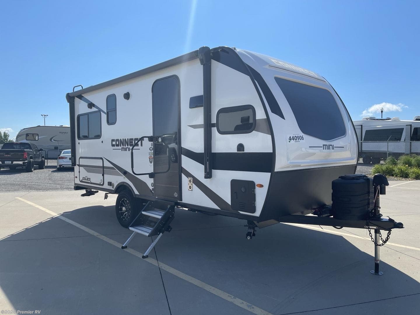 Used 2025 K-Z Connect Mini 181FKK available in Blue Grass, Iowa