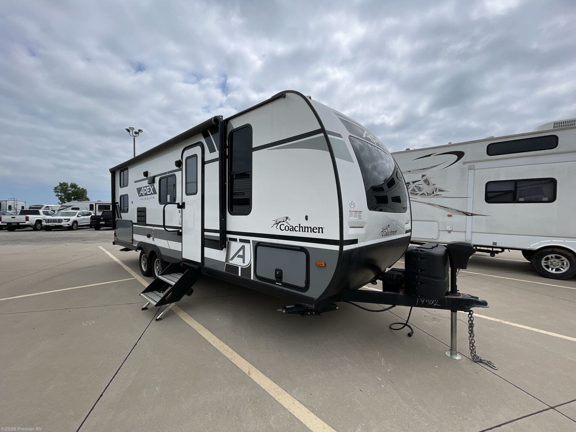 Used 2023 Coachmen Apex Ultra-Lite 245BHS available in Blue Grass, Iowa