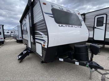 Used 2021 Palomino Puma Ultra Lite 16QBX available in Sturtevant, Wisconsin