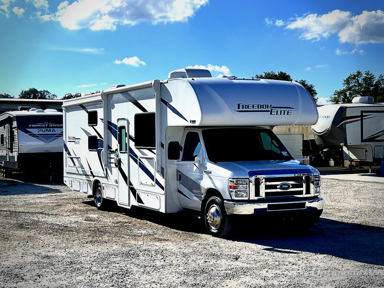 Used 2021 Thor  FREEDOM ELITE 30FE available in Mims, Florida