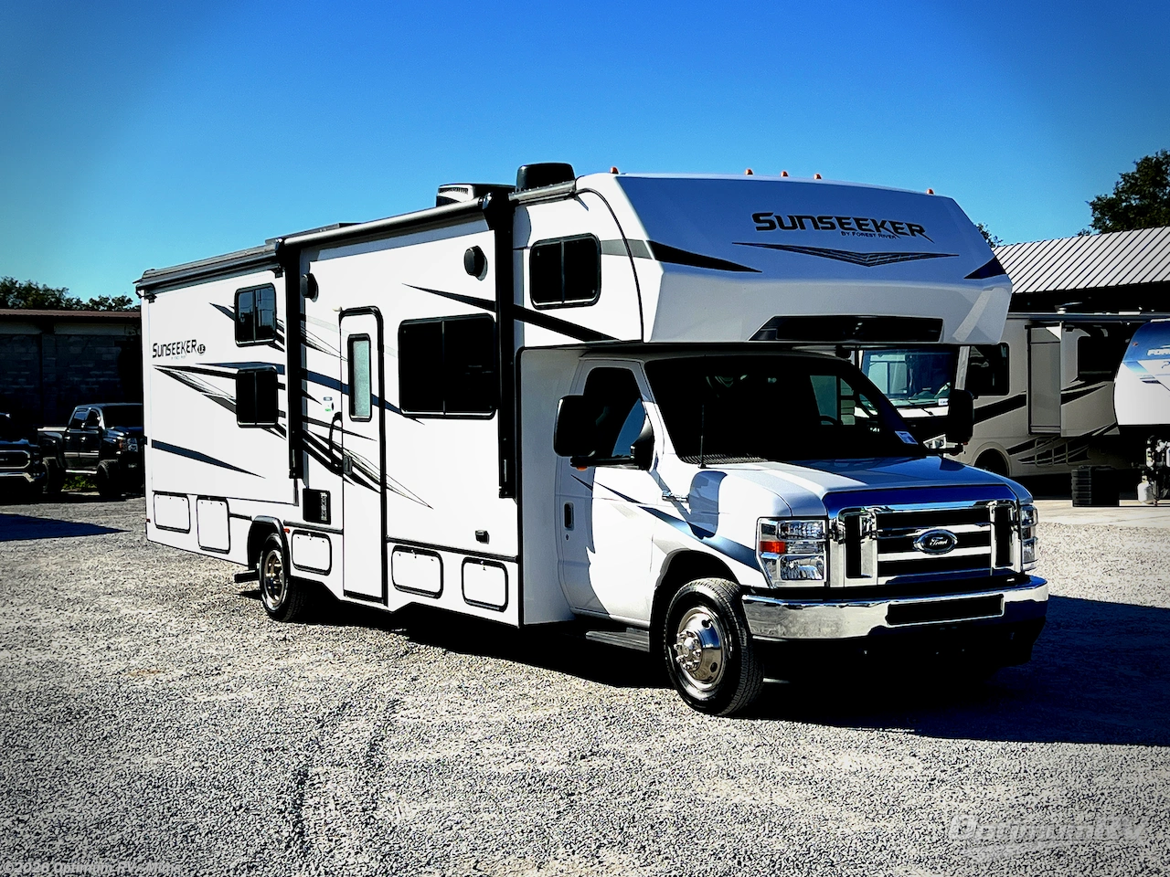 Used 2023 Forest River Sunseeker LE 3250DSLE Ford available in Mims, Florida