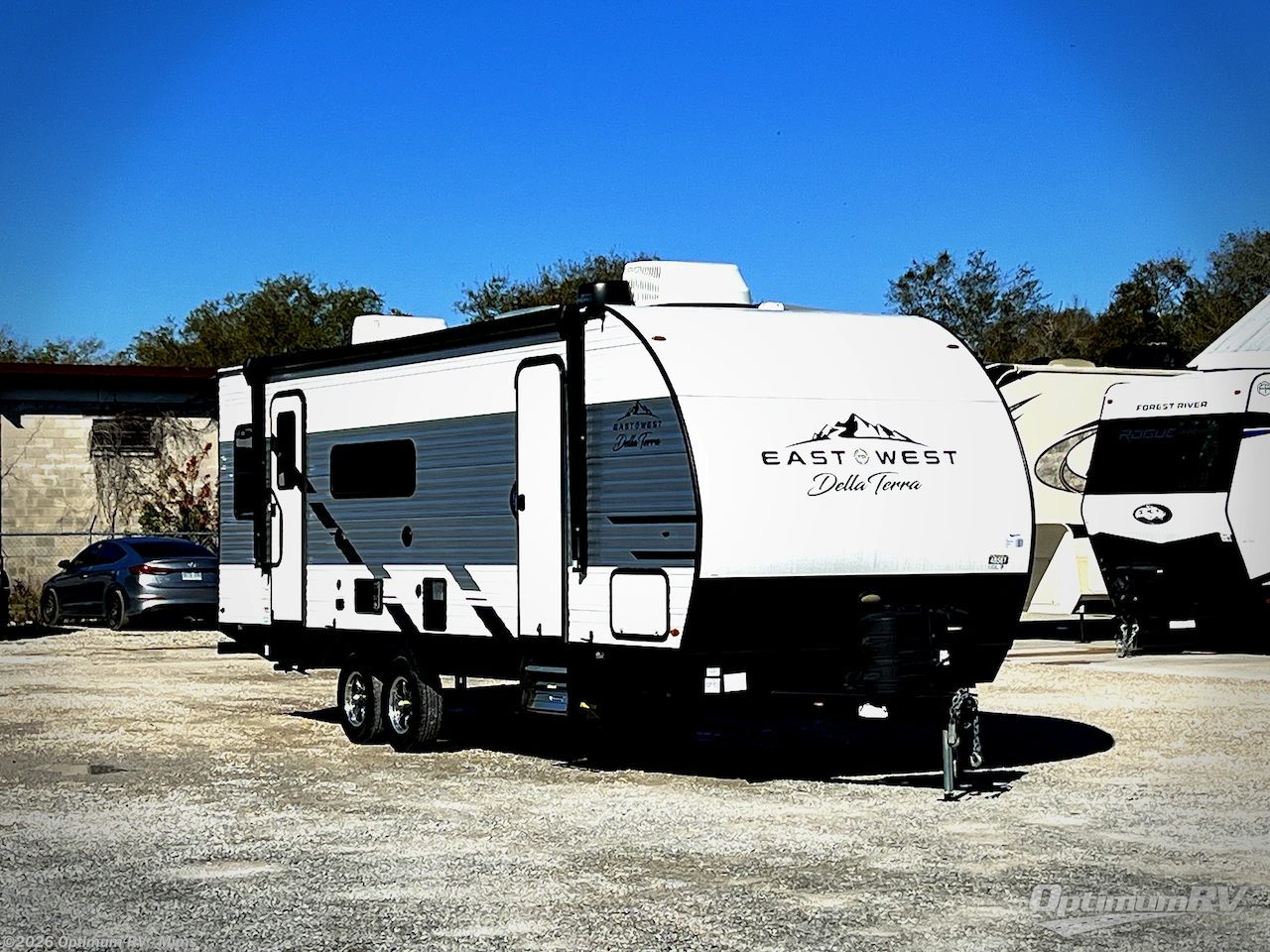 Used 2024 East to West Della Terra 251RD available in Mims, Florida