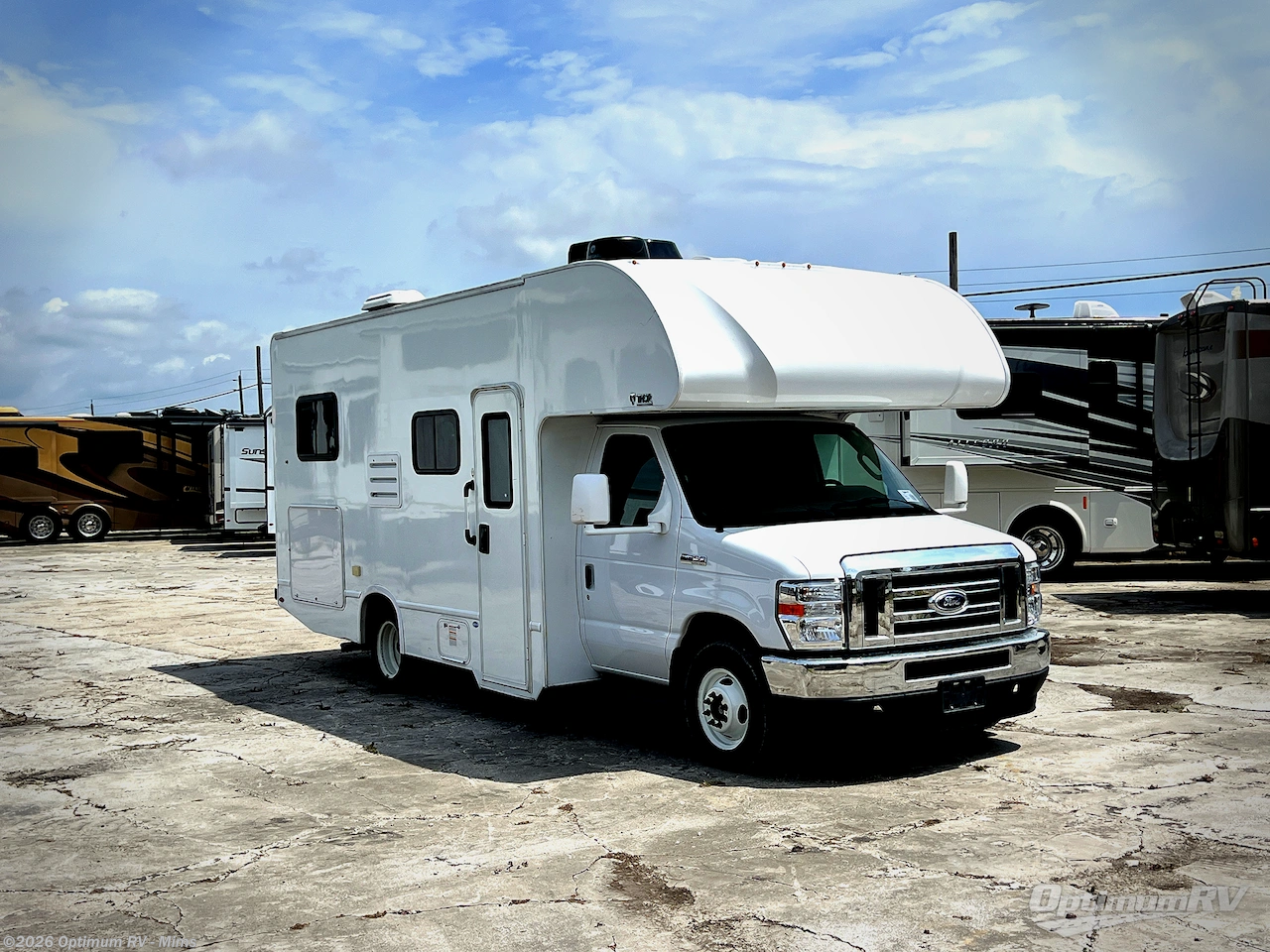 Used 2024 Thor  Four Winds 22E available in Mims, Florida