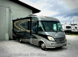 Used 2012 Itasca Reyo 25R available in Mims, Florida