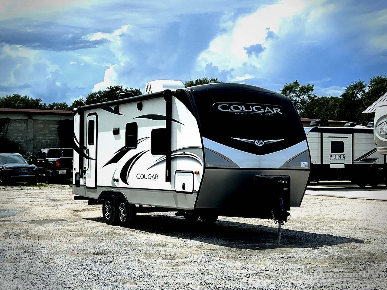 Used 2021 Keystone Cougar Half-Ton 22RBS available in Mims, Florida