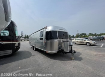 Used 2019 Airstream Flying Cloud 27FB available in Pottstown, Pennsylvania