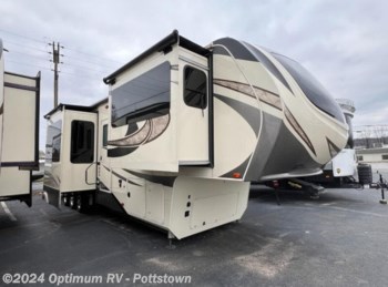 Used 2019 Grand Design Solitude 374TH available in Pottstown, Pennsylvania