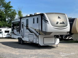 Used 2022 Skyline Alliance Paradigm 370FB available in Pottstown, Pennsylvania