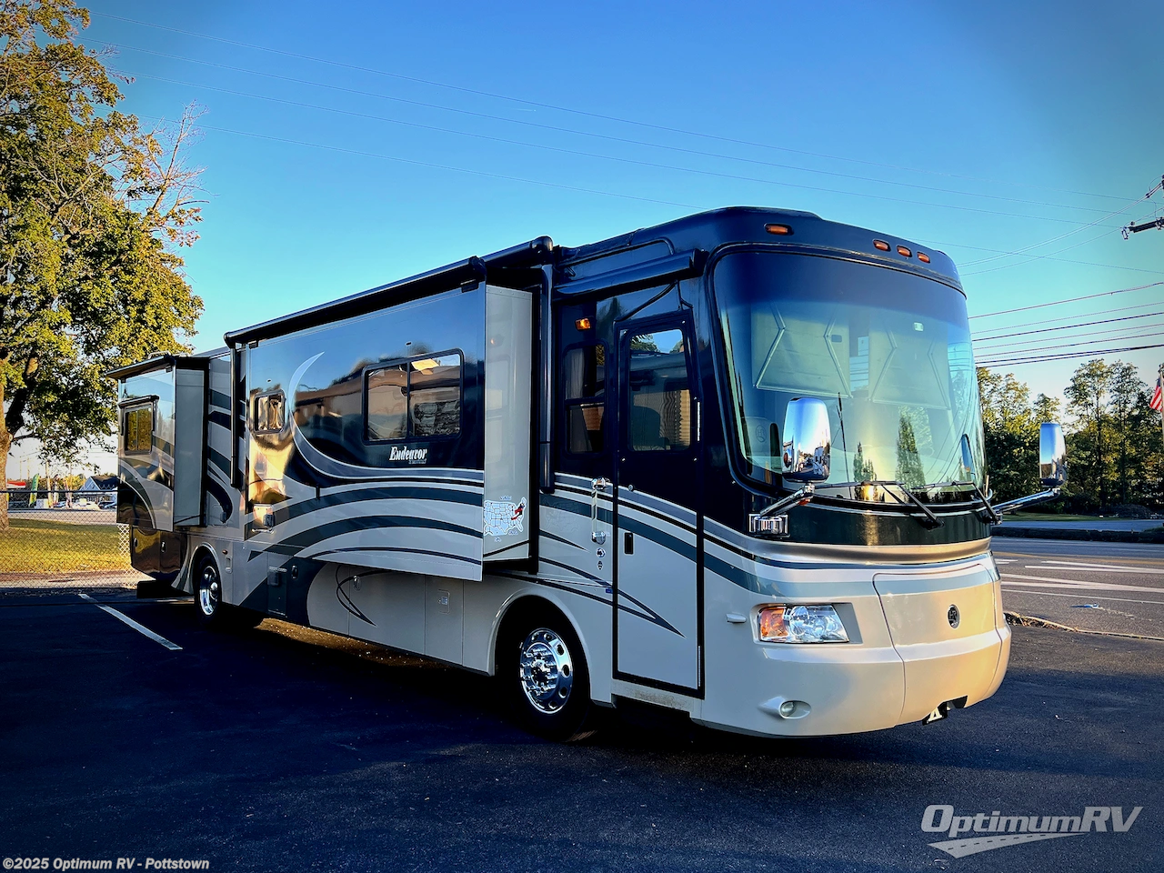 Used 2008 Holiday Rambler Endeavor 40PDQ available in Pottstown, Pennsylvania