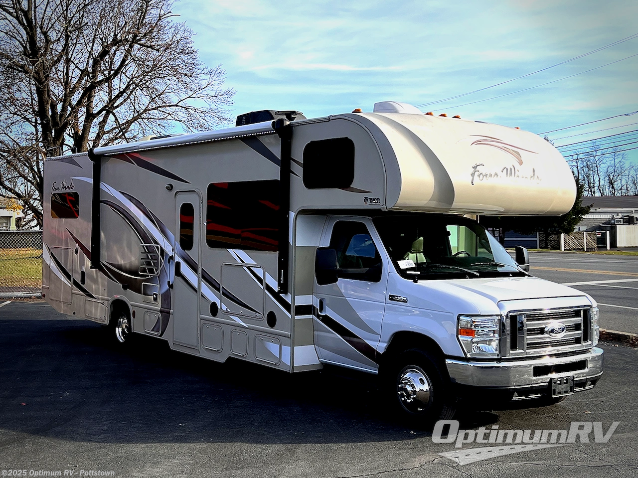 Used 2017 Thor  Four Winds 31E Bunkhouse available in Pottstown, Pennsylvania