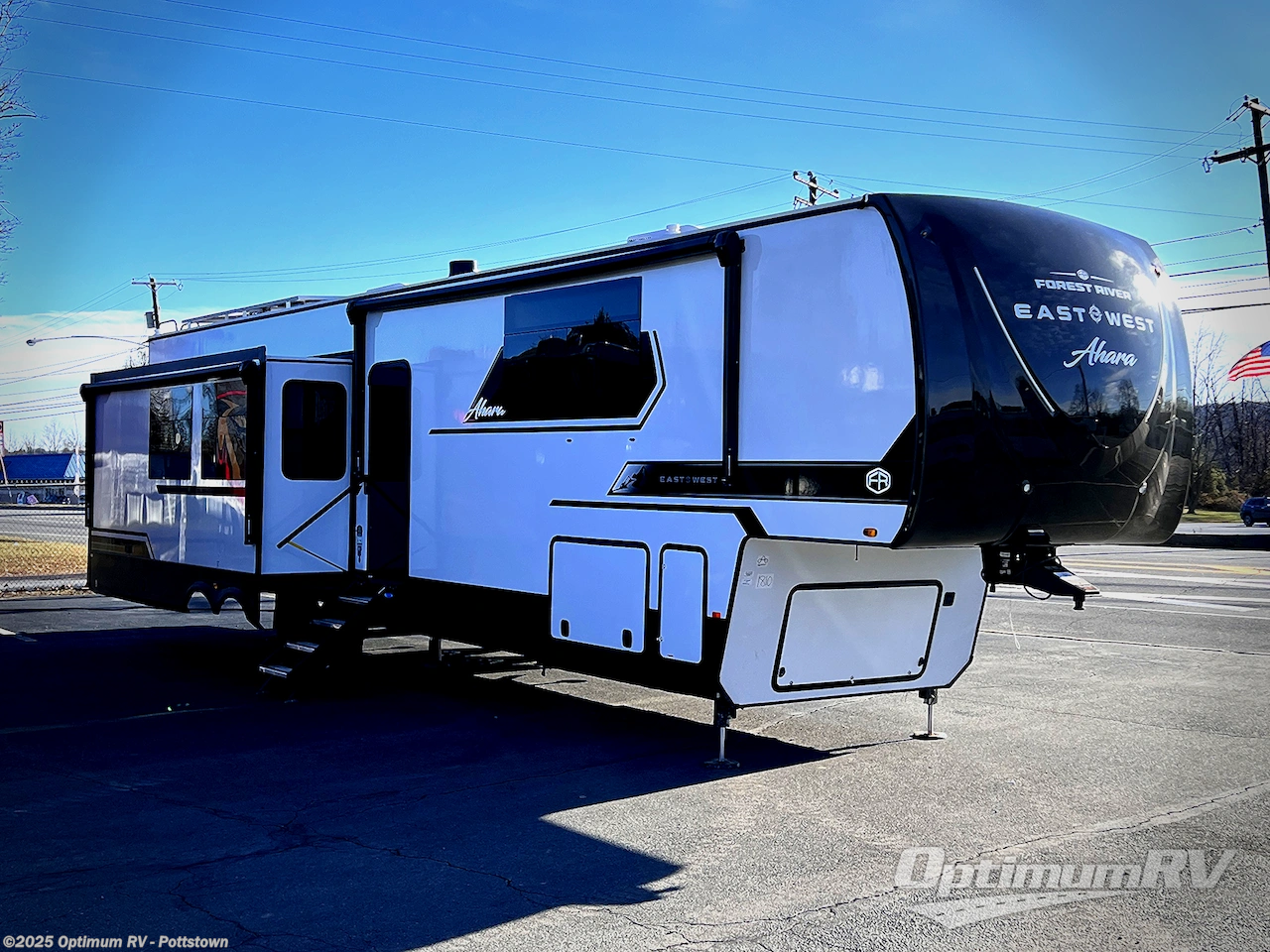 New 2026 East to West Ahara 395FB available in Pottstown, Pennsylvania