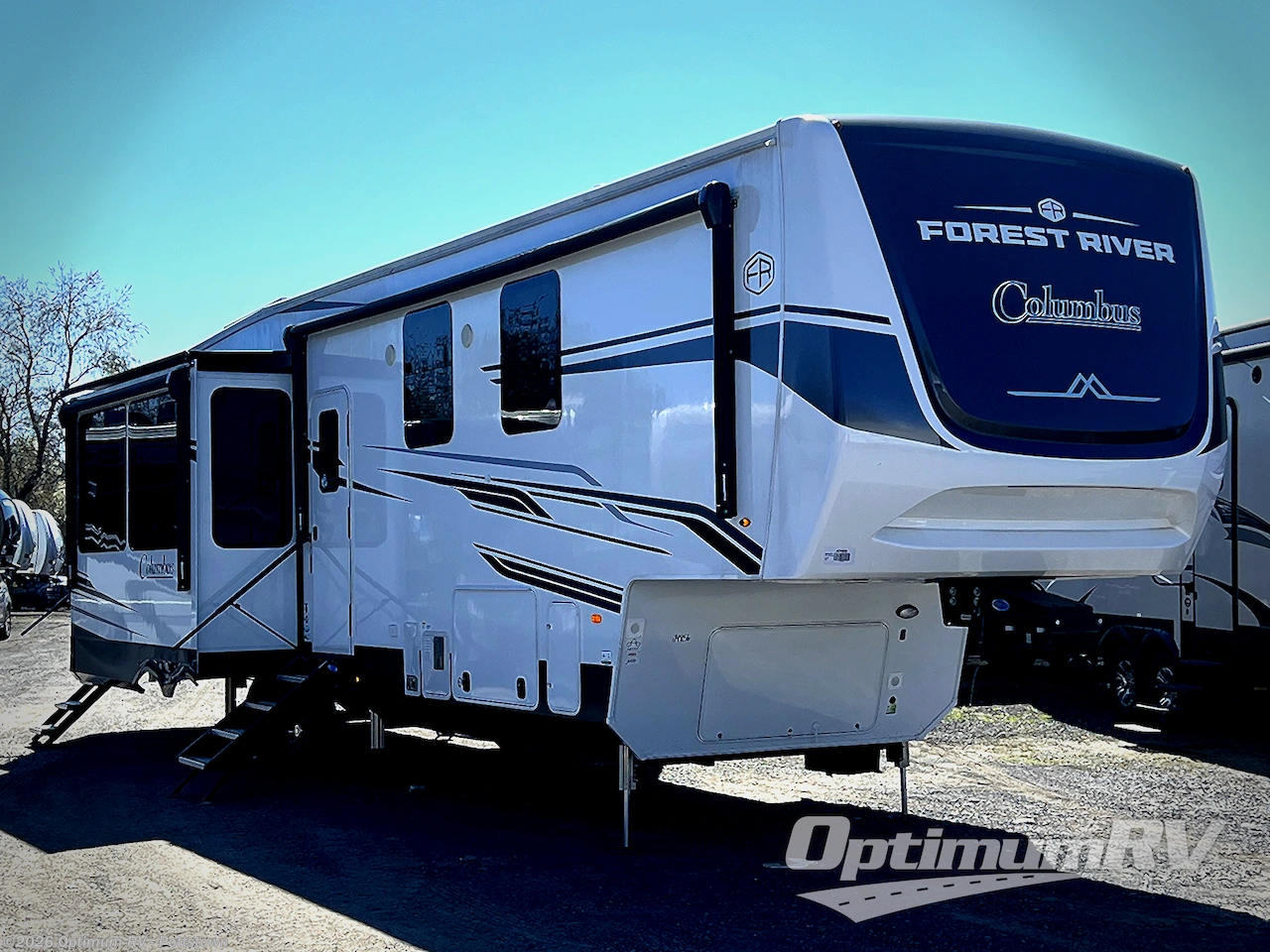 Used 2025 Palomino Columbus 384RKH available in Pottstown, Pennsylvania