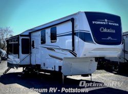 Used 2025 Palomino Columbus 384RKH available in Pottstown, Pennsylvania
