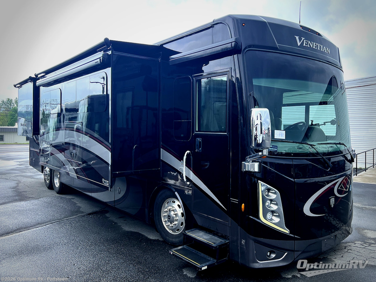 Used 2022 Thor  Venetian F42 available in Pottstown, Pennsylvania