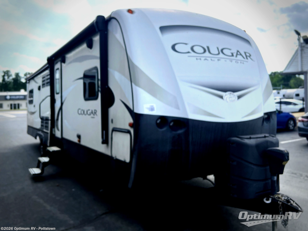 Used 2019 Keystone Cougar Half-Ton Series 33SAB available in Pottstown, Pennsylvania