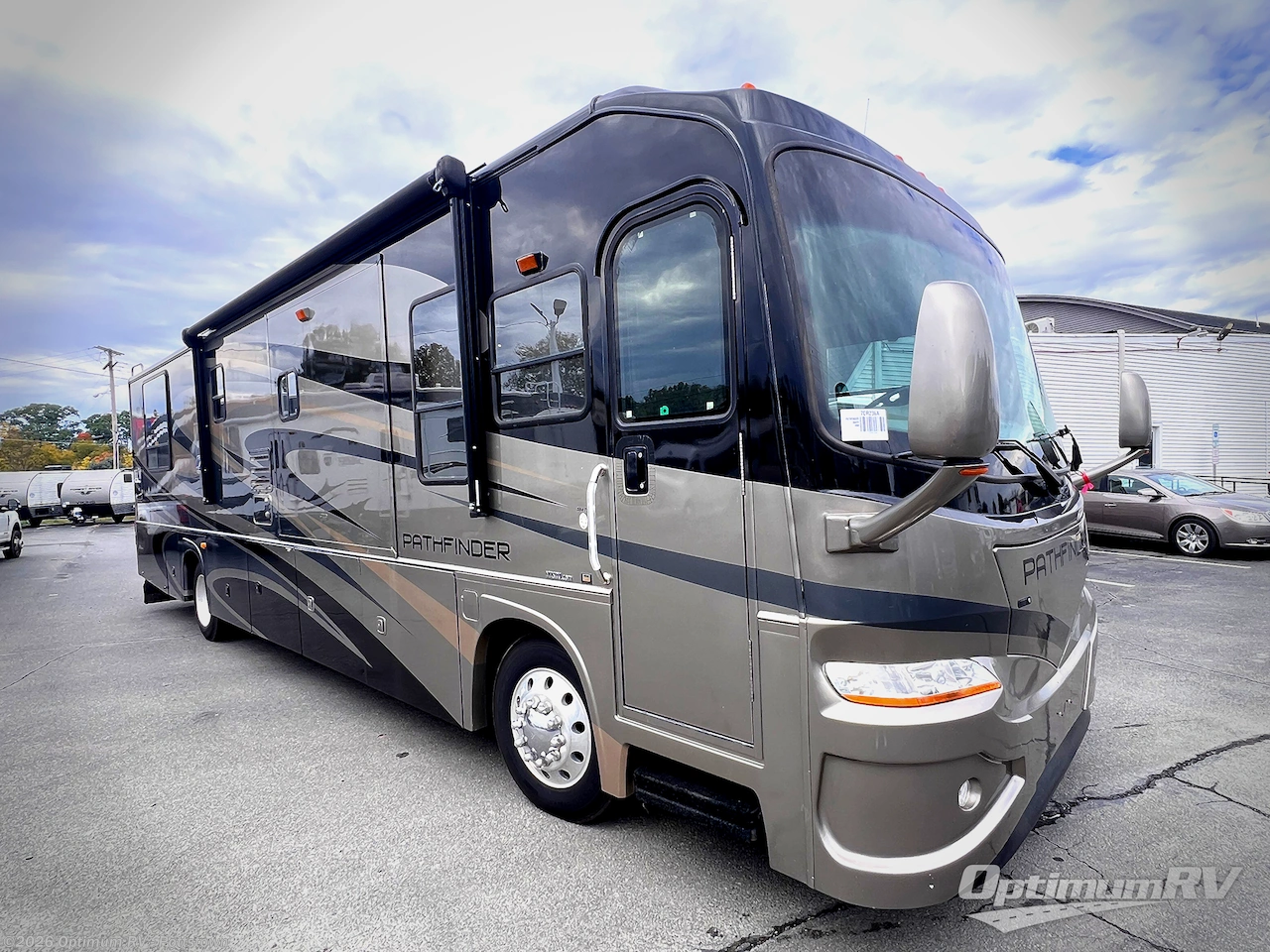Used 2008 Coachmen Sportscoach Pathfinder 384 TS available in Pottstown, Pennsylvania