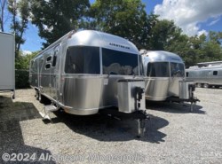 New 2024 Airstream Flying Cloud 30RB available in Monticello, Minnesota