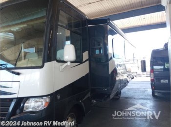 Used 2017 Newmar Bay Star Sport 2903 available in Medford, Oregon