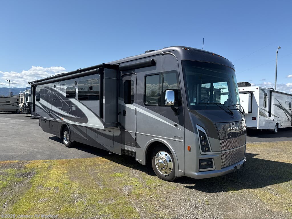 New 2025 Winnebago Sunstar 34R available in Medford, Oregon