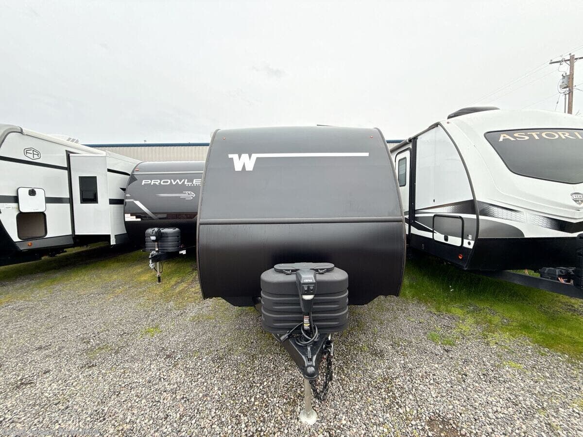 New 2026 Winnebago Micro Minnie 2108FBS available in Medford, Oregon