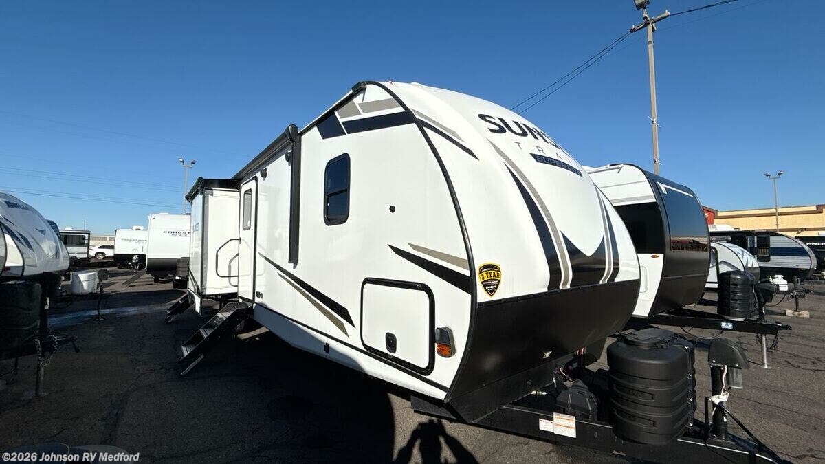 Used 2024 CrossRoads Sunset Trail Super Lite 331BH available in Medford, Oregon