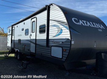 Used 2018 Coachmen Catalina SBX 321BHDSCK available in Medford, Oregon