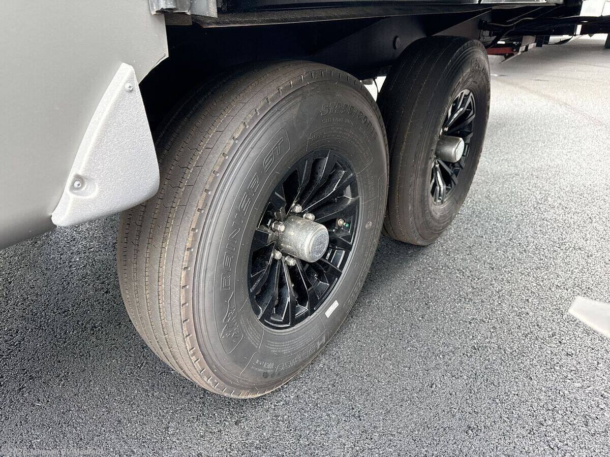 New 2026 Heartland Sundance Ultra-Lite 29RLBS available in Medford, Oregon