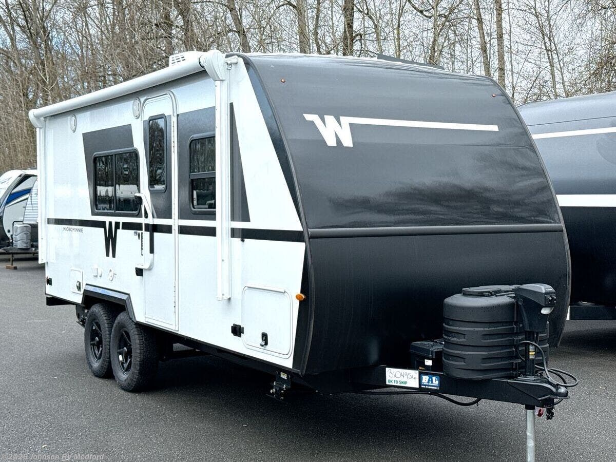 New 2026 Winnebago Micro Minnie 2108TB available in Medford, Oregon