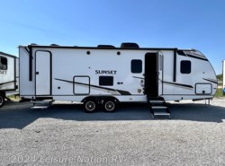  New 2022 CrossRoads Sunset Trail Super Lite SS272BH available in Enid, Oklahoma