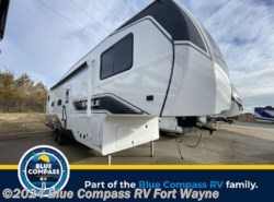 New 2024 Jayco Eagle HT 29DDB available in Columbia City, Indiana