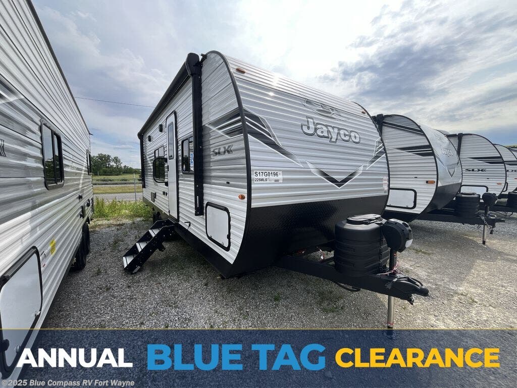 New 2025 Jayco Jay Flight SLX 225MLS available in Columbia City, Indiana